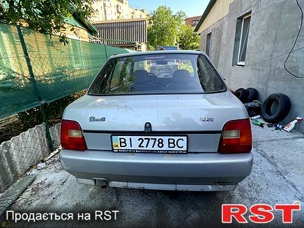 ЗАЗ Славута 2009 в Полтаве на Automoto.ua Серый ЗАЗ Славута, объемом двигателя 1.3 л и пробегом 46 тыс. км за 1500 $, фото 3 на Automoto.ua