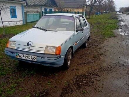 Серый ЗАЗ Славута, объемом двигателя 1.1 л и пробегом 180 тыс. км за 1000 $, фото 1 на Automoto.ua