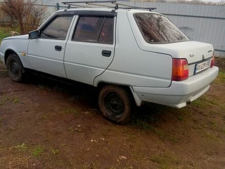 ЗАЗ Славута 1999 у Александровке на Automoto.ua Сірий ЗАЗ Славута, об'ємом двигуна 1.3 л та пробігом 88 тис. км за 1190 $, фото 1 на Automoto.ua