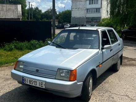ЗАЗ Славута 2004 у Лубнах на Automoto.ua Сірий ЗАЗ Славута, об'ємом двигуна 1.2 л та пробігом 80 тис. км за 1500 $, фото 1 на Automoto.ua