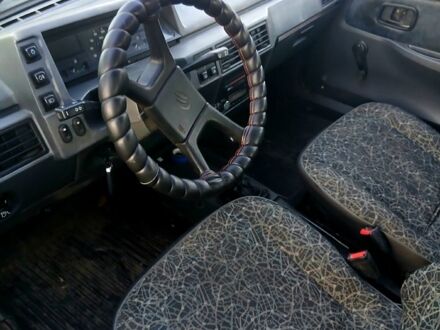 ЗАЗ Славута 2004 в Доброслав (Коминтерновское) на Automoto.ua Серый ЗАЗ Славута, объемом двигателя 1.3 л и пробегом 300 тыс. км за 1200 $, фото 1 на Automoto.ua