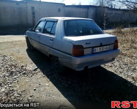 Серый ЗАЗ Славута, объемом двигателя 1.2 л и пробегом 0 тыс. км за 900 $, фото 1 на Automoto.ua