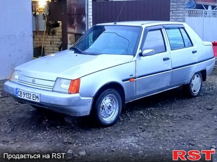 Серый ЗАЗ Славута, объемом двигателя 1.2 л и пробегом 124 тыс. км за 800 $, фото 1 на Automoto.ua