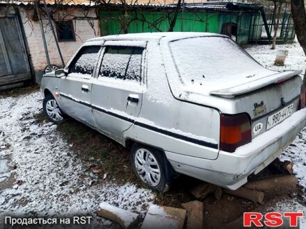 Сірий ЗАЗ Славута, об'ємом двигуна 1.2 л та пробігом 160 тис. км за 310 $, фото 1 на Automoto.ua