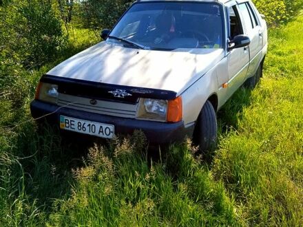 ЗАЗ Славута 2005 у Снигиревке на Automoto.ua Сірий ЗАЗ Славута, об'ємом двигуна 1.2 л та пробігом 264 тис. км за 650 $, фото 1 на Automoto.ua