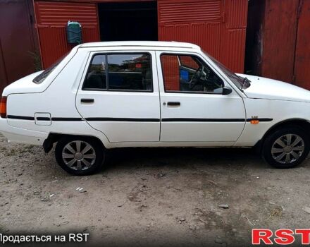 Серый ЗАЗ Славута, объемом двигателя 1.2 л и пробегом 67 тыс. км за 850 $, фото 1 на Automoto.ua