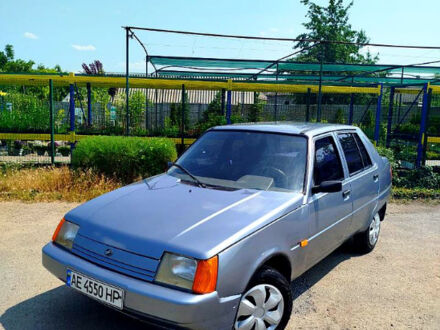 ЗАЗ Славута 2006 в Днепре (Днепропетровске) на Automoto.ua Серый ЗАЗ Славута, объемом двигателя 1.2 л и пробегом 65 тыс. км за 1500 $, фото 1 на Automoto.ua