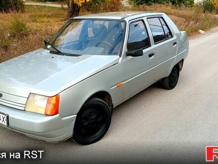 ЗАЗ Славута 2007 в Днепре (Днепропетровске) на Automoto.ua Серый ЗАЗ Славута, объемом двигателя 1.3 л и пробегом 84 тыс. км за 1350 $, фото 1 на Automoto.ua