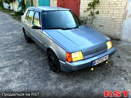Сірий ЗАЗ Славута, об'ємом двигуна 1.2 л та пробігом 70 тис. км за 1700 $, фото 1 на Automoto.ua