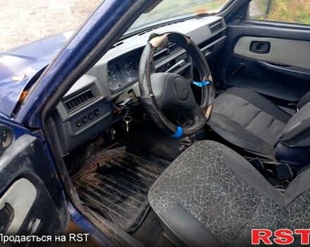 Синий ЗАЗ Славута, объемом двигателя 1.2 л и пробегом 140 тыс. км за 600 $, фото 6 на Automoto.ua