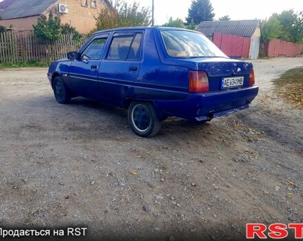 Синий ЗАЗ Славута, объемом двигателя 1.2 л и пробегом 200 тыс. км за 600 $, фото 4 на Automoto.ua