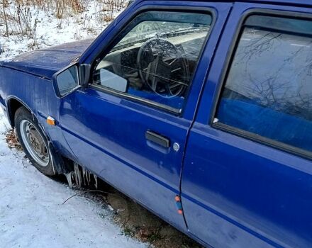 Синий ЗАЗ Славута, объемом двигателя 1.2 л и пробегом 187 тыс. км за 750 $, фото 2 на Automoto.ua