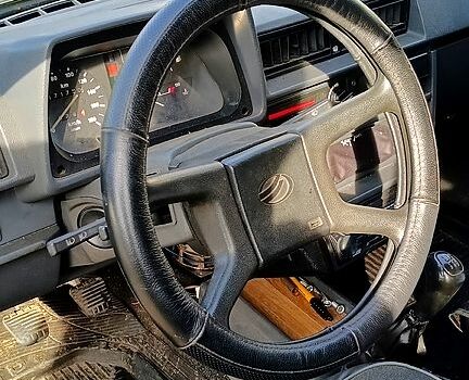 Синій ЗАЗ Славута, об'ємом двигуна 1.2 л та пробігом 172 тис. км за 750 $, фото 6 на Automoto.ua
