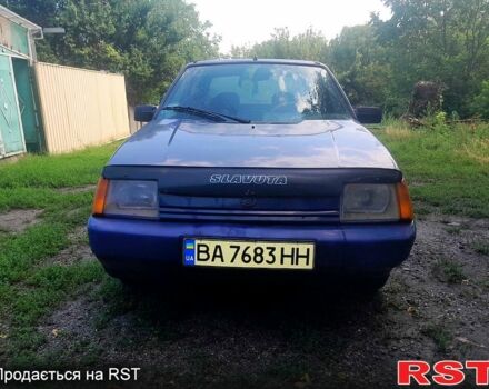 Синий ЗАЗ Славута, объемом двигателя 1.2 л и пробегом 296 тыс. км за 800 $, фото 3 на Automoto.ua