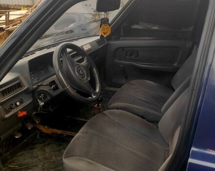 Синий ЗАЗ Славута, объемом двигателя 1.2 л и пробегом 180 тыс. км за 750 $, фото 5 на Automoto.ua