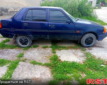 Синий ЗАЗ Славута, объемом двигателя 1.2 л и пробегом 103 тыс. км за 700 $, фото 1 на Automoto.ua