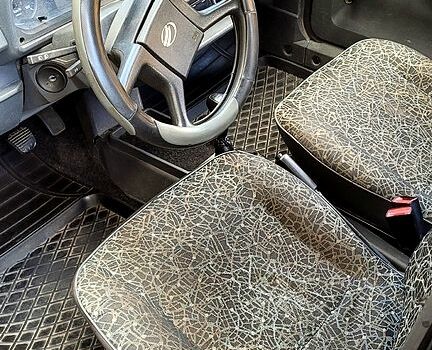 Синій ЗАЗ Славута, об'ємом двигуна 1.2 л та пробігом 104 тис. км за 450 $, фото 4 на Automoto.ua