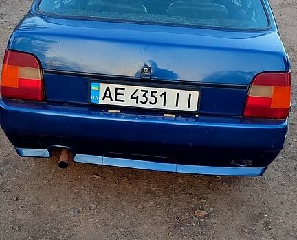 Синий ЗАЗ Славута, объемом двигателя 1.2 л и пробегом 125 тыс. км за 750 $, фото 1 на Automoto.ua