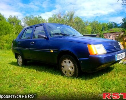 Синий ЗАЗ Славута, объемом двигателя 1.2 л и пробегом 190 тыс. км за 1100 $, фото 1 на Automoto.ua