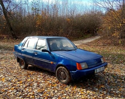 Синий ЗАЗ Славута, объемом двигателя 1.2 л и пробегом 187 тыс. км за 750 $, фото 7 на Automoto.ua