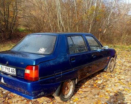 Синий ЗАЗ Славута, объемом двигателя 1.2 л и пробегом 187 тыс. км за 750 $, фото 4 на Automoto.ua