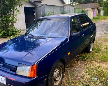 Синий ЗАЗ Славута, объемом двигателя 1.2 л и пробегом 153 тыс. км за 650 $, фото 3 на Automoto.ua