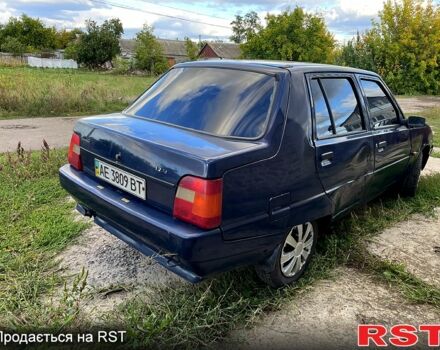 Синий ЗАЗ Славута, объемом двигателя 1.2 л и пробегом 154 тыс. км за 700 $, фото 6 на Automoto.ua