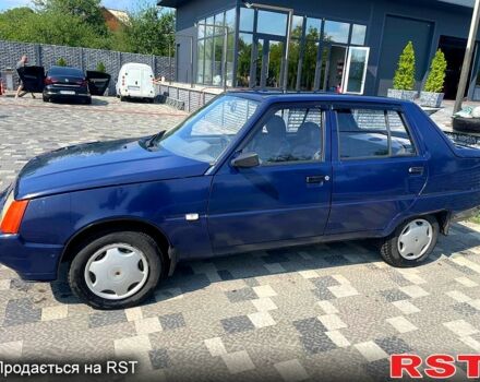 Синий ЗАЗ Славута, объемом двигателя 1.2 л и пробегом 111 тыс. км за 1600 $, фото 3 на Automoto.ua