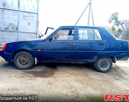 Синий ЗАЗ Славута, объемом двигателя 1.2 л и пробегом 181 тыс. км за 840 $, фото 1 на Automoto.ua