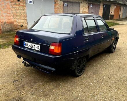 Синій ЗАЗ Славута, об'ємом двигуна 1.2 л та пробігом 150 тис. км за 760 $, фото 3 на Automoto.ua