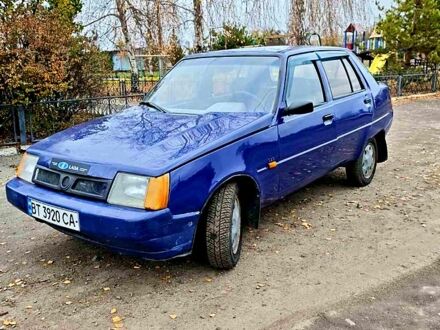 Синий ЗАЗ Славута, объемом двигателя 1.2 л и пробегом 160 тыс. км за 1050 $, фото 1 на Automoto.ua