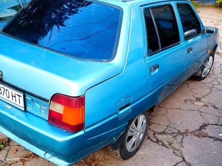 ЗАЗ Славута 2003 в Бердичеве на Automoto.ua Синий ЗАЗ Славута, объемом двигателя 1.2 л и пробегом 250 тыс. км за 700 $, фото 1 на Automoto.ua