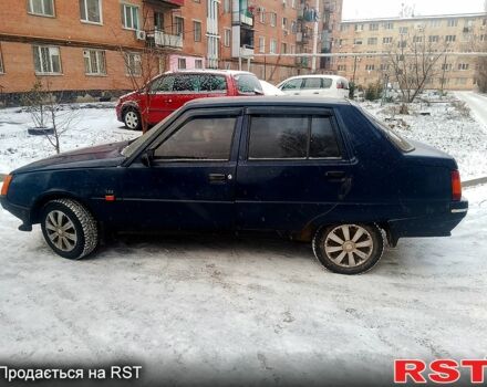 Синий ЗАЗ Славута, объемом двигателя 1.2 л и пробегом 90 тыс. км за 800 $, фото 1 на Automoto.ua