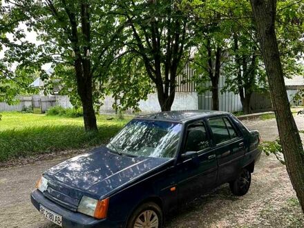 ЗАЗ Славута 2004 у Софиевке на Automoto.ua Синій ЗАЗ Славута, об'ємом двигуна 1.2 л та пробігом 0 тис. км за 750 $, фото 1 на Automoto.ua