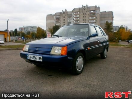 ЗАЗ Славута 2004 в Черкассах на Automoto.ua Синий ЗАЗ Славута, объемом двигателя 1.3 л и пробегом 43 тыс. км за 1700 $, фото 1 на Automoto.ua