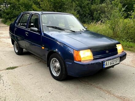 ЗАЗ Славута 2004 в Василькове на Automoto.ua Синий ЗАЗ Славута, объемом двигателя 1.2 л и пробегом 123 тыс. км за 1000 $, фото 1 на Automoto.ua
