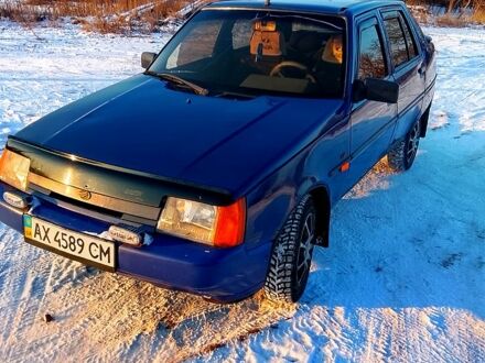 Синий ЗАЗ Славута, объемом двигателя 1.3 л и пробегом 230 тыс. км за 1000 $, фото 1 на Automoto.ua