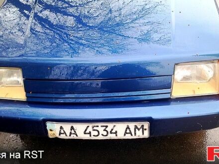 Синий ЗАЗ Славута, объемом двигателя 1.3 л и пробегом 205 тыс. км за 890 $, фото 1 на Automoto.ua