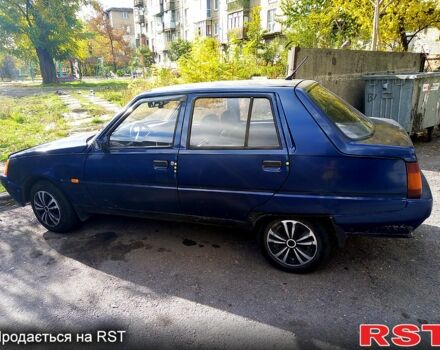 Синий ЗАЗ Славута, объемом двигателя 1.2 л и пробегом 200 тыс. км за 1000 $, фото 1 на Automoto.ua