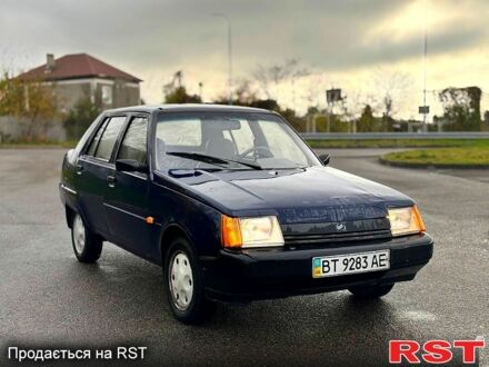 Синий ЗАЗ Славута, объемом двигателя 1.2 л и пробегом 45 тыс. км за 1200 $, фото 1 на Automoto.ua