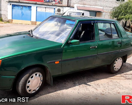 ЗАЗ Славута 2003 в Днепре (Днепропетровске) на Automoto.ua Зеленый ЗАЗ Славута, объемом двигателя 1.3 л и пробегом 198 тыс. км за 1000 $, фото 7 на Automoto.ua