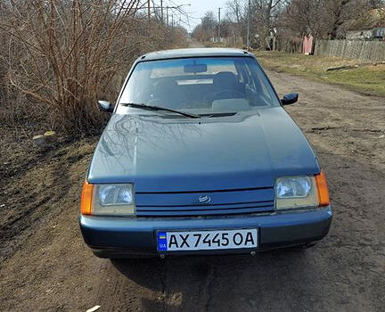 Зеленый ЗАЗ Славута, объемом двигателя 1.2 л и пробегом 60 тыс. км за 1000 $, фото 2 на Automoto.ua