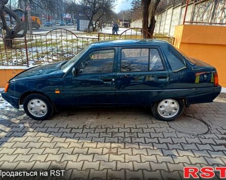 Зеленый ЗАЗ Славута, объемом двигателя 1.3 л и пробегом 81 тыс. км за 1280 $, фото 1 на Automoto.ua