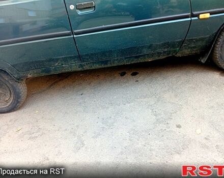 ЗАЗ Славута 2005 в Днепре (Днепропетровске) на Automoto.ua Зеленый ЗАЗ Славута, объемом двигателя 1.2 л и пробегом 236 тыс. км за 600 $, фото 1 на Automoto.ua