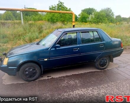 Зеленый ЗАЗ Славута, объемом двигателя 1.2 л и пробегом 160 тыс. км за 999 $, фото 4 на Automoto.ua