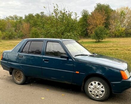 Зеленый ЗАЗ Славута, объемом двигателя 1.2 л и пробегом 100 тыс. км за 900 $, фото 4 на Automoto.ua