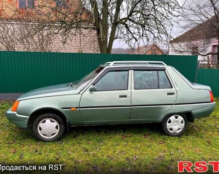 Зеленый ЗАЗ Славута, объемом двигателя 1.2 л и пробегом 264 тыс. км за 1000 $, фото 1 на Automoto.ua