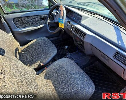 Зелений ЗАЗ Славута, об'ємом двигуна 1.2 л та пробігом 104 тис. км за 1000 $, фото 9 на Automoto.ua