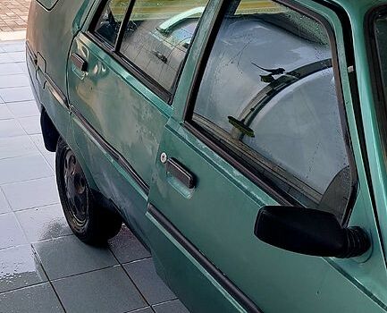 Зеленый ЗАЗ Славута, объемом двигателя 1.2 л и пробегом 300 тыс. км за 1000 $, фото 10 на Automoto.ua