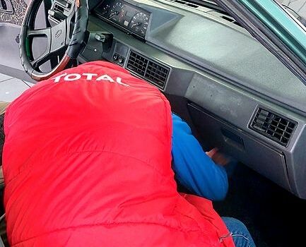 Зеленый ЗАЗ Славута, объемом двигателя 1.2 л и пробегом 300 тыс. км за 1000 $, фото 2 на Automoto.ua